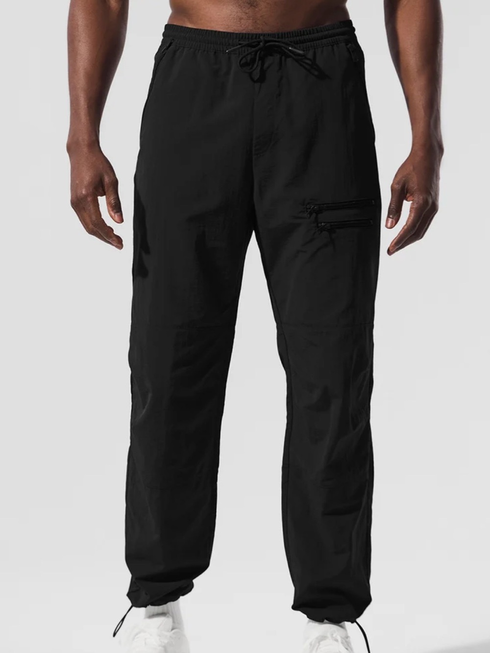 ALO yoga takeaway track pants men’s black size M cargo zipper pull on